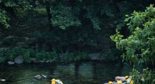 BaoBaoLi · Mountain Valley Stream Pool Resort (Canyon Rafting Shop, Top of Northern Zhejiang), Prenota Resort Hotel a Huzhou con piscina, Piscina