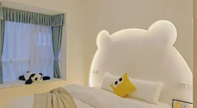 Тент Yunya Creative Suite Homestay (Chengdu Panda Base Store