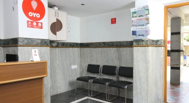 OYO 15133 Sharon Residency, Забронировать Отель Отели штата Тамилнада с завтраком, Завтраки