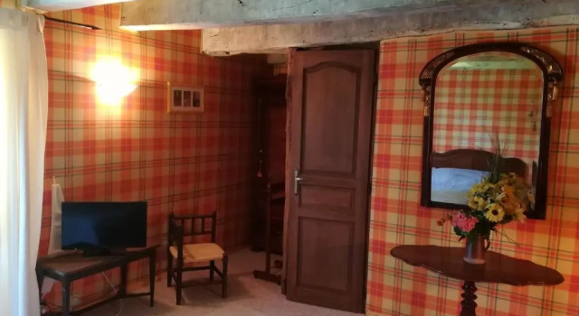 Les Vergnes, Rezervovat Hotel Saint-Pardoux-le-Neuf Creuse