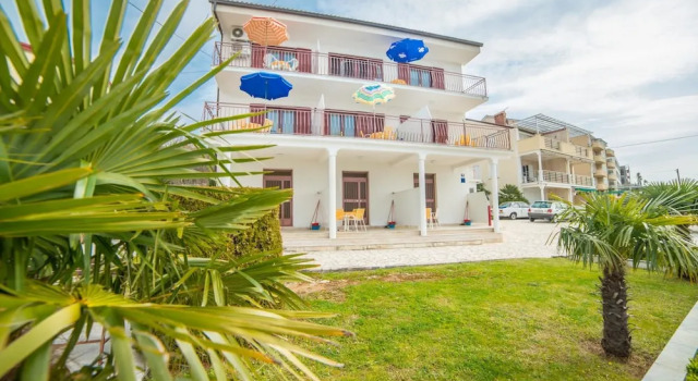 Apartments Rozarija 4224