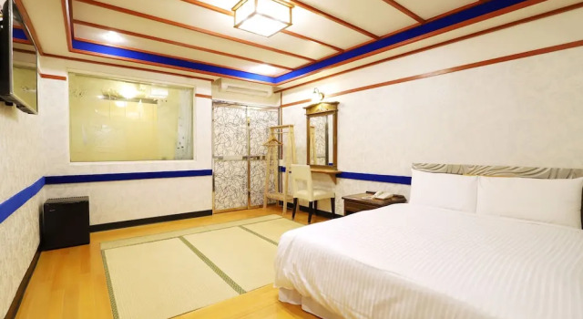 Двухместный номер Standard Phoenix Pavilion Hot Spring Hotel