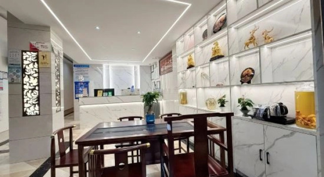 Jingan Fashion Hotel (Yuxi Zhujin Road Passenger Transport Station)