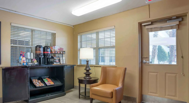Extended Stay America - Mobile - Spring Hill, Book Hotel Hoteller i Mobile med morgenmad, nær Spring Hill College, Morgenmad