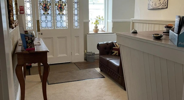 Little Mainstone Guest House, Rezervovat Penzión Looe Cornwall