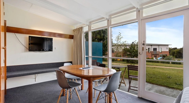 Camera familiare Standard con vista sul fiume Riverfront Motel & Villas