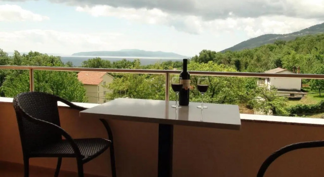 Апартаменты c 1 комнатой с балконом и с видом на море Apartments Villa Učka