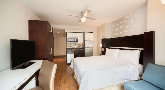 Двухместная студия Efficiency с видом на город Homewood Suites Midtown Manhattan Times Square South