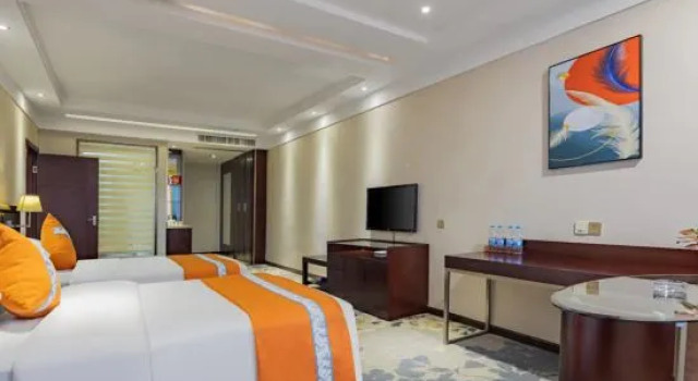 Двухместный люкс c 1 комнатой Yiyang Hotel (Yiling Wanda Plaza, Yichang Three Gorges Enterprise Base)