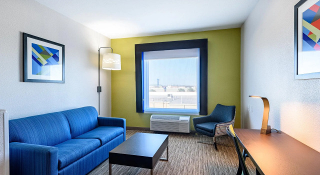 Двухместный люкс Holiday Inn Express Hotel and Suites Bastrop by IHG