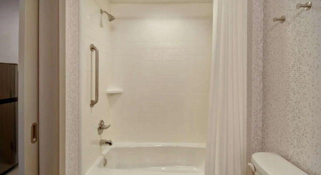 Четырёхместная студия Home2 Suites by Hilton Wichita Northeast
