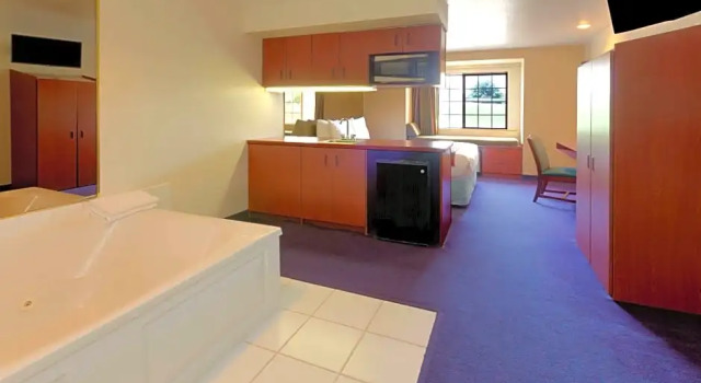 Люкс Deluxe Quality Inn & Suites North Mesquite I-30