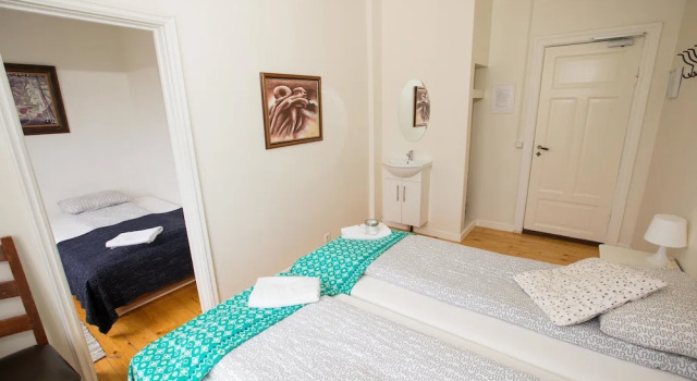 Трёхместный номер Standard Central Guesthouse Reykjavik