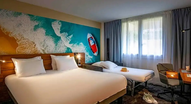 Трёхместный номер Classic Novotel Antibes Sophia Antipolis