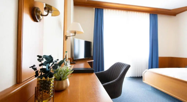 Трёхместный номер Standard Stadthotel Lichtenfels