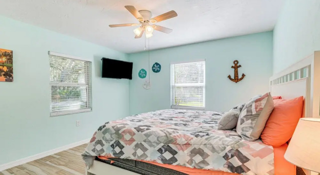Коттедж Riverfront Home With Private Dock, Fire Pit!