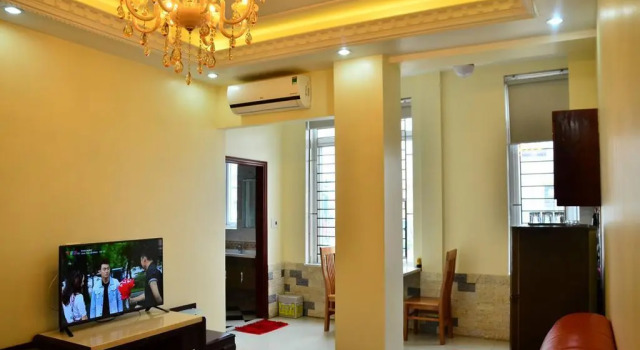 Tan Long Lach Tray Apartment