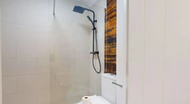 Апартаменты Stylish Bedford Town Centre Apartment 5 Sleeps 6 Fast Wi-fi
