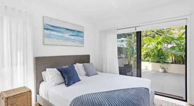 Private Burleigh Retreat a Walk to Beach, Prenota Appartamento Hotel a Queensland con parcheggio, Parcheggio