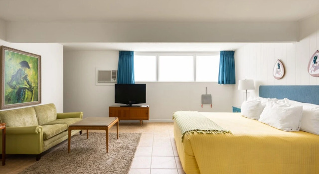 Monkey Tree Hotel 2 by Avantstay Stylish Hotel in Palm Springs w/ Pool!