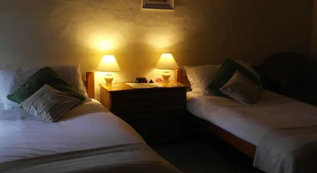 The Old Barn, Buchen Sie Bed & Breakfast Barry Vale of Glamorgan