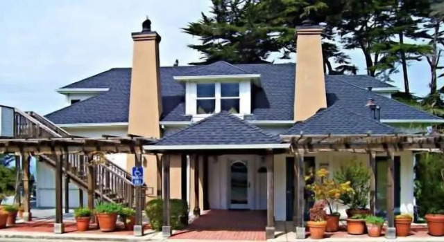 Люкс Little River Inn