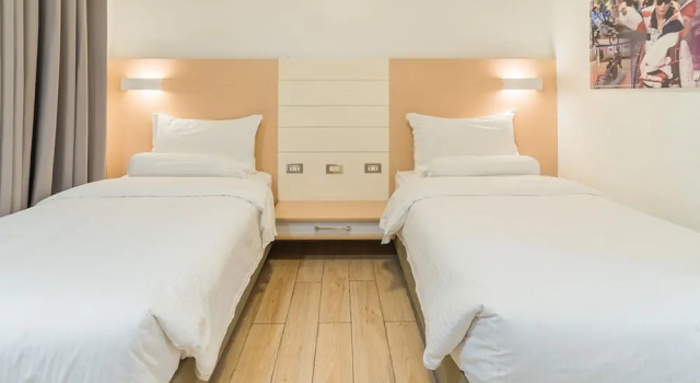 Номер Superior Heroes Hotel