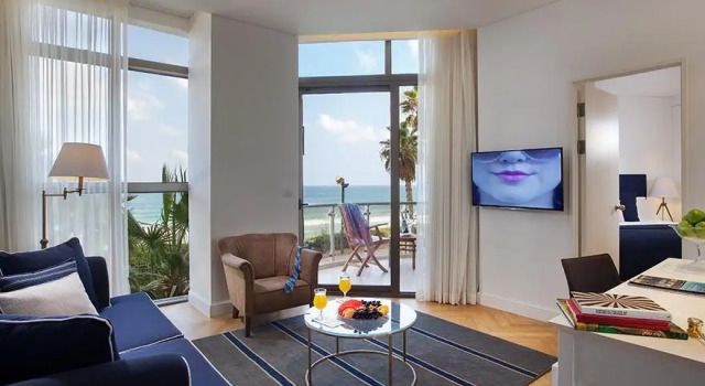 Номер Standard Daniel Herzliya Hotel
