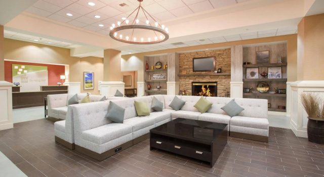 Holiday Inn Colorado Springs - Airport