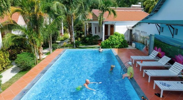 Бунгало Deluxe Resort Hien Minh Bungalow