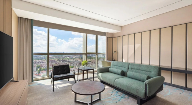 Люкс Holiday Inn Shanghai Minhang Center by IHG