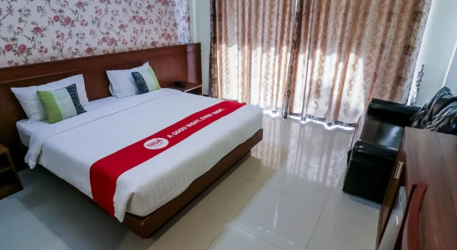 OYO 9602 near Railway Station, Book Hotel Amritsar Punjab