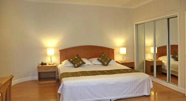 Апартаменты c 1 комнатой с балконом и с красивым видом из окна Apartments At Lido Place
