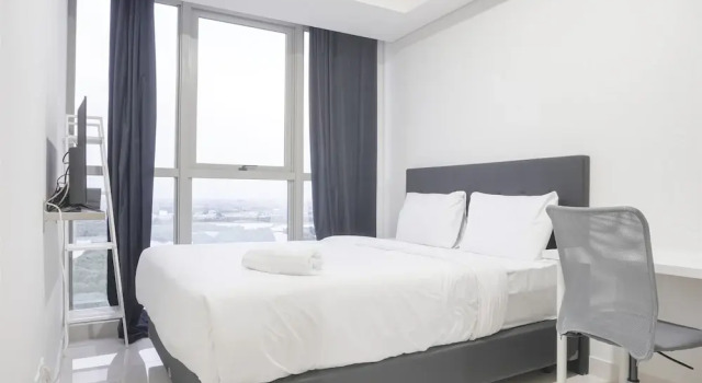 Апартаменты Fancy And Comfort 1Br At Gold Coast Apartment