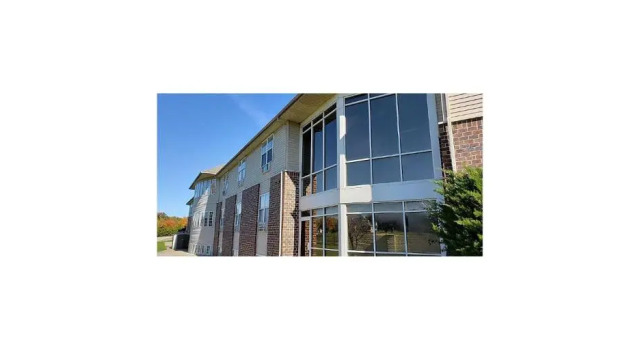 Candlewood Suites Wichita Northwest, an IHG Hotel, Prenota Hotel Hotel a Kansas con parcheggio, Parcheggio