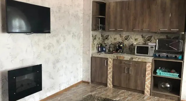 Бунгало Mzeos House