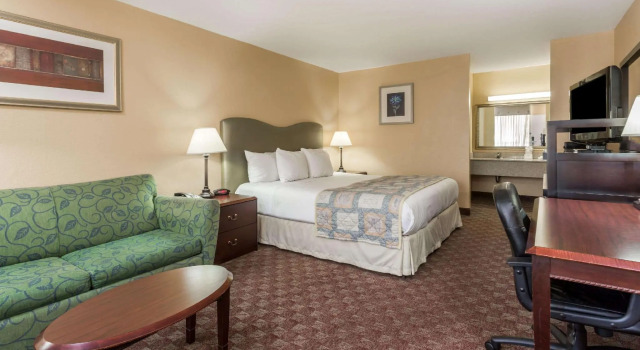 Двухместный номер Standard Ramada by Wyndham Altamonte Springs Near I-4