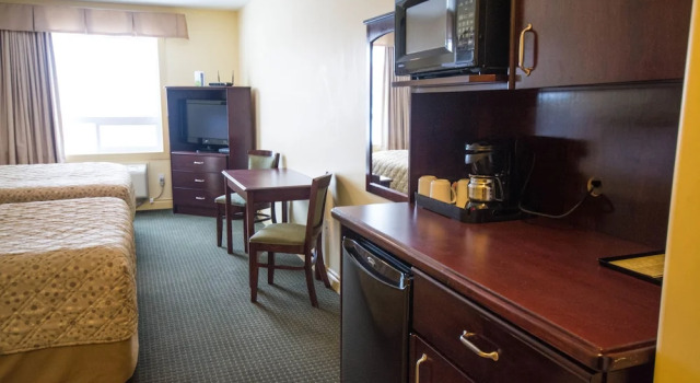 Четырёхместный номер Standard Nova Inn Acheson