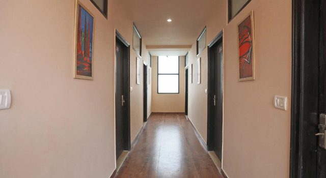 Hotel O DSG Residency, Забронировать Отель Фаридабад штат Харьяна
