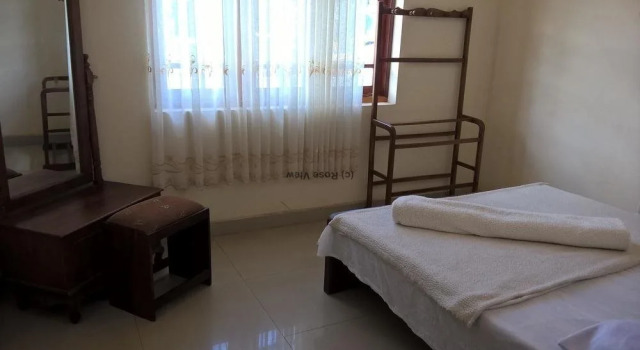 Rose View