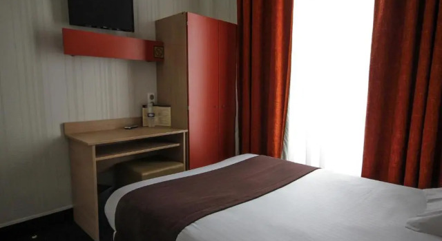 Номер Standard Hôtel Des Trois Gares