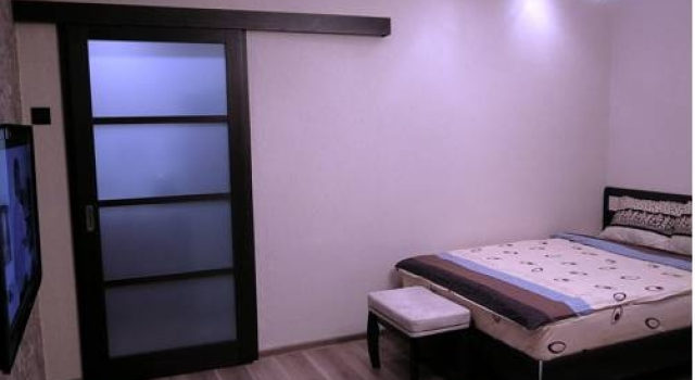 Apartments Avega Near Opera House, Забронировать Апартаменты/квартира Отели Новосибирска с парковкой, рядом с Новосибирский театр оперы и балета, Парковка