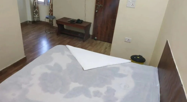 SPOT ON 499 New Syangja Aandhikhola, Prenota Hotel Pokhara Gandaki Pradesh Province