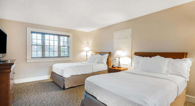 Четырёхместный номер Standard Natural Bridge Hotel, Trademark Collection by Wyndham