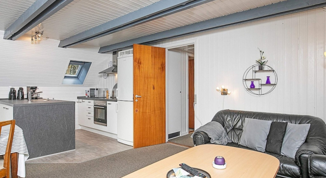 Tranquil Holiday Home in Ringkøbing near Sea, Rezerwuj Dom wakacyjny Domki letniskowe w Vestjylland, Domek