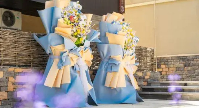 Floral Baihe Left Bank Homestay (Changbai Mountain North Slope Distribution Center Enduli), Rezerwuj Hotel Hotele 4-gwiazdkowe w Jilin, 4*