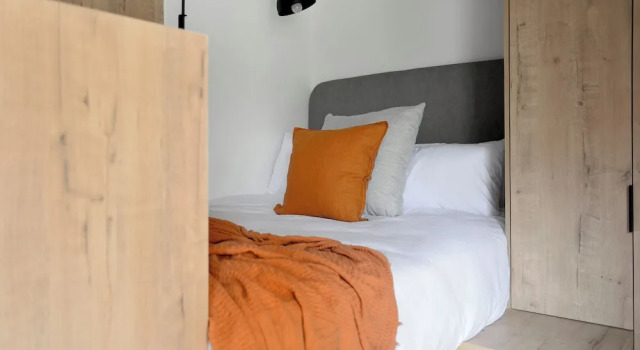Студия SIX on N - Fluent Serviced Apartments