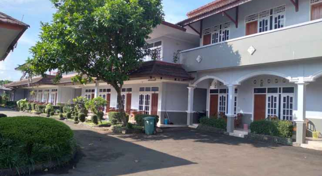 Hotel Purnama Cipayung