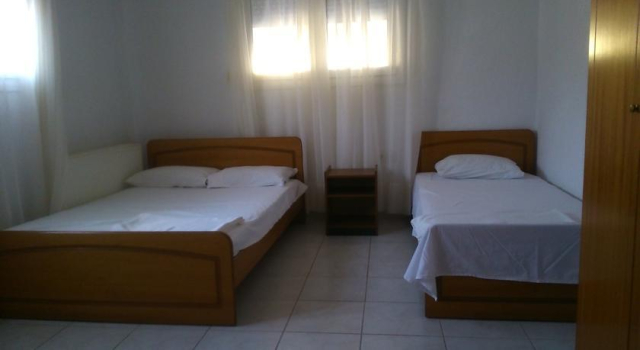 Dimitris Rooms, Book Apartment  