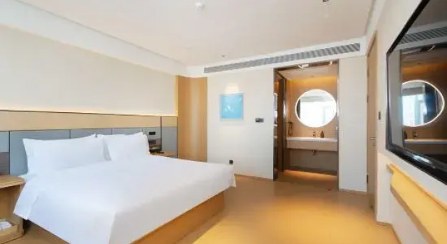Люкс JI HOTEL（Baicheng Chunyang Road Eurasian Shopping Center Store）